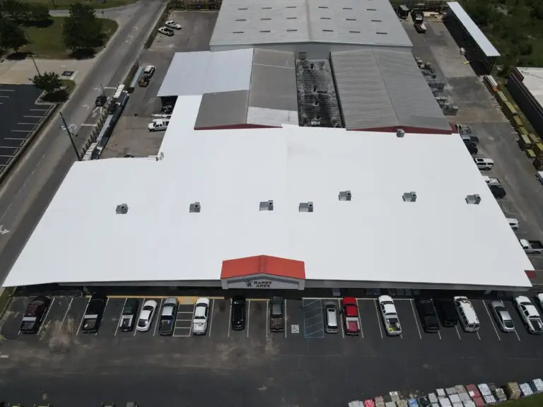 This Handy Andy store in Vidalia Georgia after a GAF PVC roof installation.